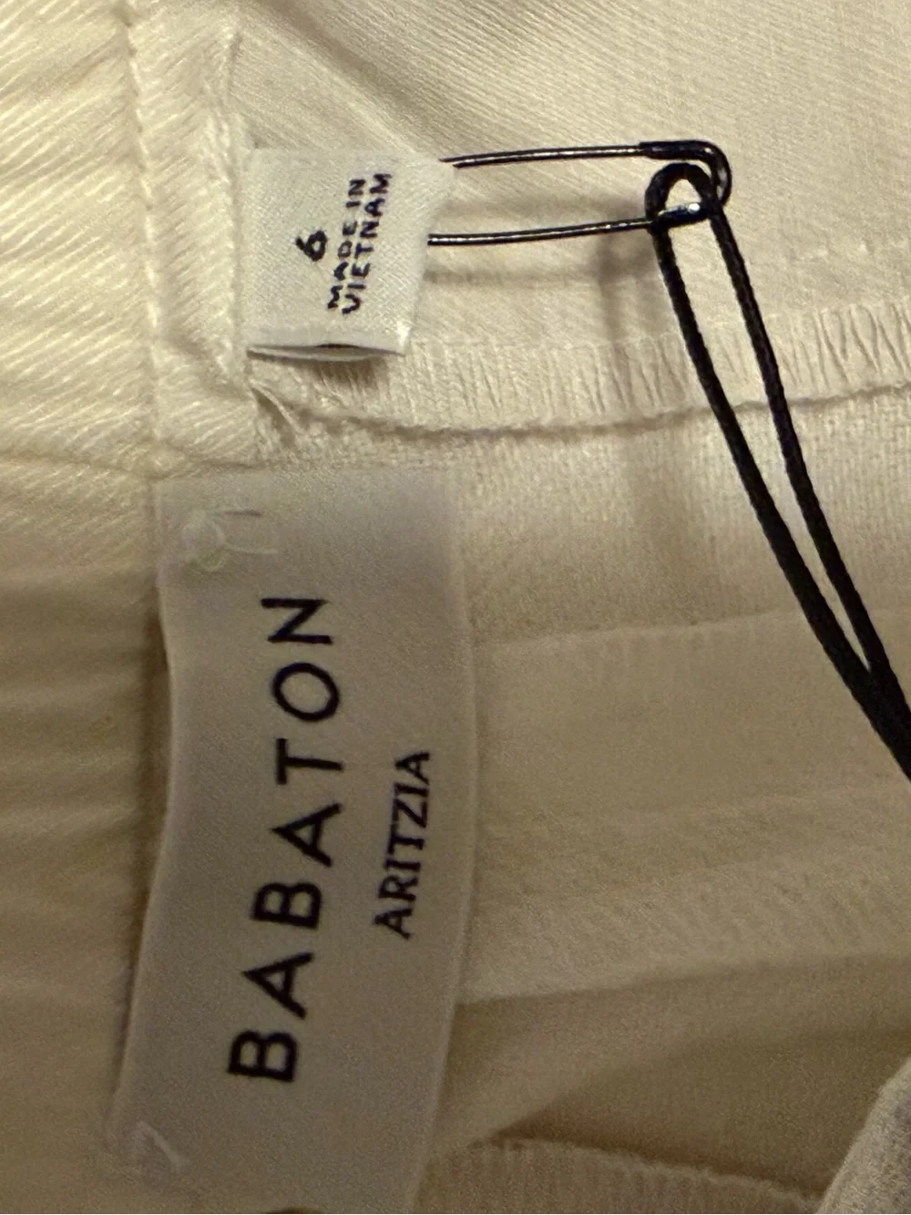 Aritzia size new